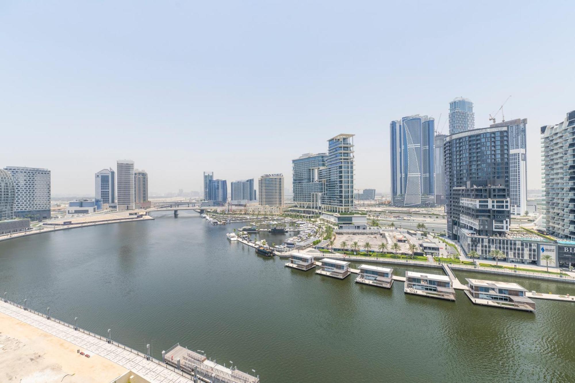 Damac Canal Views Residences Dubai Exterior foto